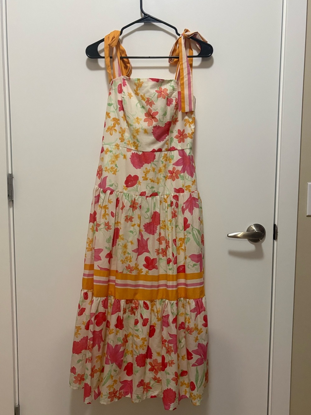 Francesca’s cotton Floral Tie-Shoulder Midi Dress in white Pink & Yellow